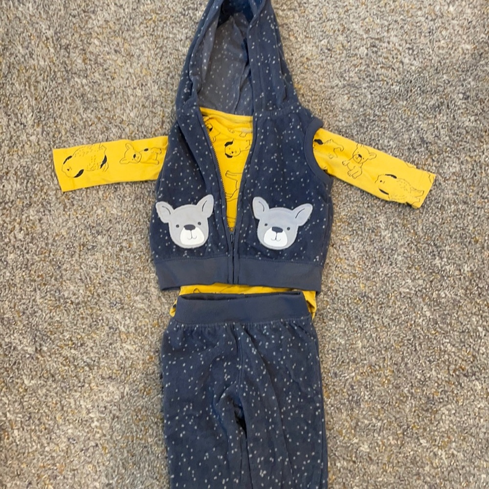 Carter’s 3 piece outfit